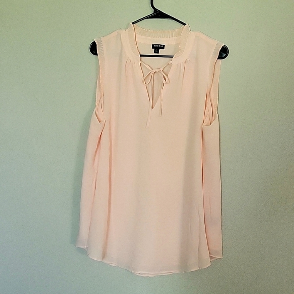 Torrid, women's blouse, size 1, pink